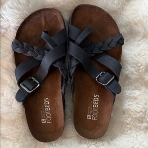 White Mountain Footbeds Harrington Black Braided Buckle Slide Sandals